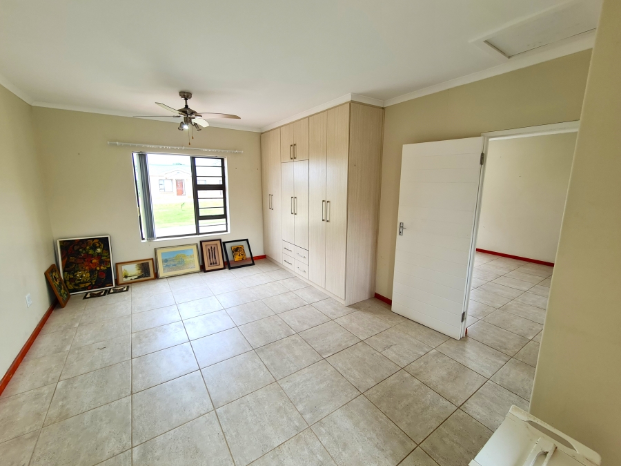 2 Bedroom Property for Sale in Jeffreys Bay Central Eastern Cape